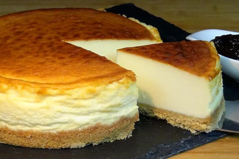 Schmilzt auf der Zunge, Käsekuchen mit Vanillepudding Rezept