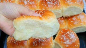 Buttermilch Brötchen Rezept, weich und fluffig wie Watte