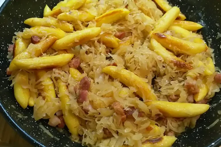 Schupfnudeln mit Kraut und Speck Rezept