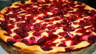 Beeren-Cheesecake: Käsekuchen Rezept