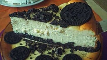 Käsekuchen mit Oreo-Keksboden Rezept