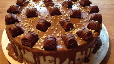 Kinder Bueno-Torte Rezept