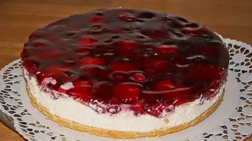 Windbeuteltorte Mit Frischkäse Rezept ohne Backen