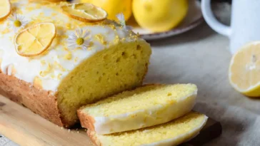 Kein Stück bleibt übrig, Zitronenkuchen Rezept unglaublich saftig!