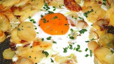 Bratkartoffeln mit Ei und Käse: einfach und lecker Rezept