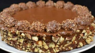 In 20 Minuten fertig und ohne Backen, Ferrero Rocher Torte Rezept