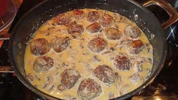 Köttbullar mit Champignon-Rahmsauce Rezept