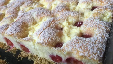 Kirschkuchen super lecker und schnell Rezept!